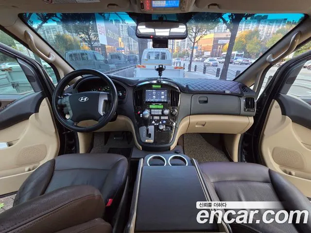 Hyundai Starex 2015 thumb 6