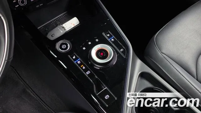 Kia Niro 2023 thumb 8
