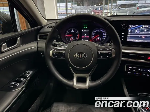 Kia K5 2020 thumb 8