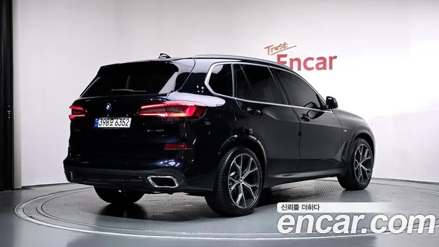 BMW X5 2022 thumb 2