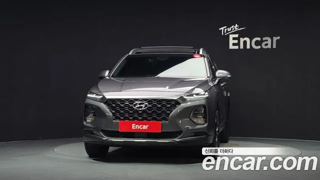 Hyundai Santa Fe 2018 thumb 3