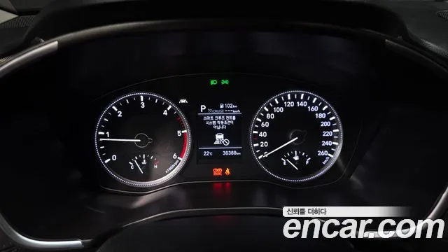 Hyundai Santa Fe 2018 thumb 8