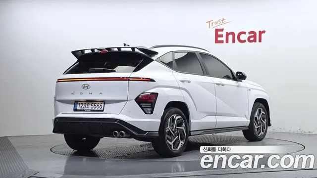 Hyundai Kona 2025 thumb 2