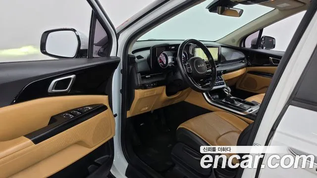 Kia Carnival 2022 thumb 10