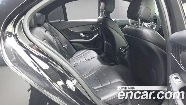 Mercedes-Benz C-Класс 2017 thumb 11