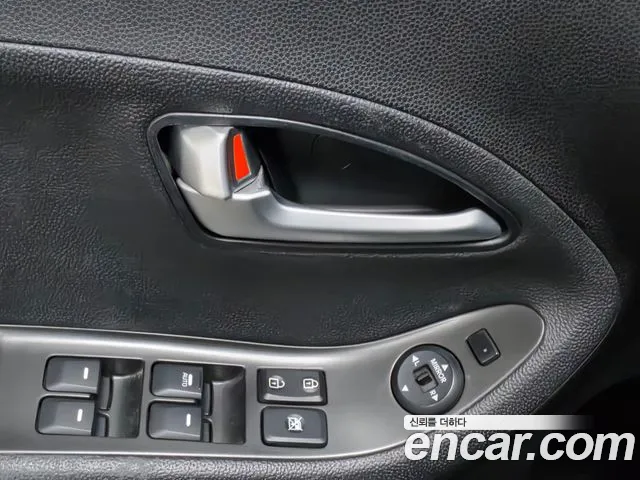 Kia Morning 2014 thumb 7