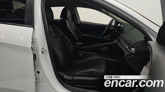 Hyundai Avante 2023 thumb 10