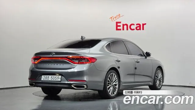 Hyundai Grandeur 2017 thumb 2