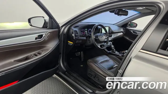 Hyundai Grandeur 2017 thumb 10