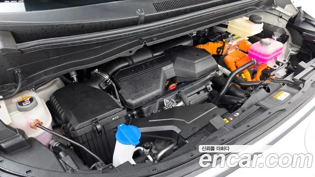 Hyundai Staria 2026 thumb 6