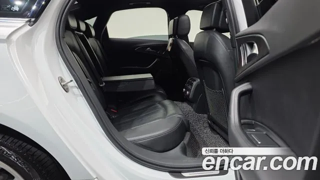 Audi A6 2018 thumb 11