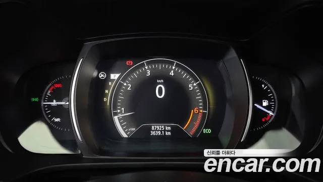 Renault-KoreaSamsung Koleos 2018 thumb 8