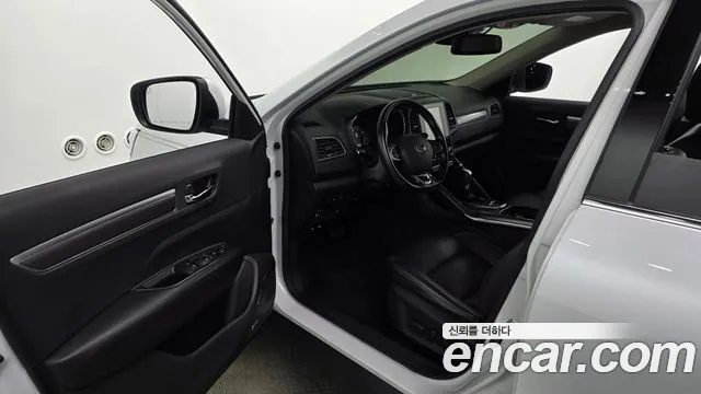 Renault-KoreaSamsung Koleos 2018 thumb 10