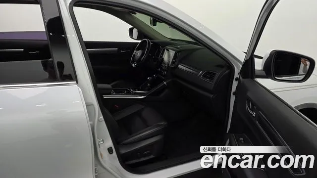 Renault-KoreaSamsung Koleos 2018 thumb 11