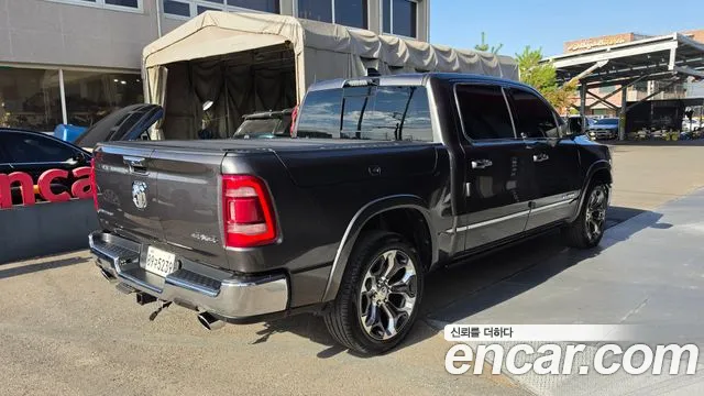 Dodge Ram Pick Up 2022 thumb 2