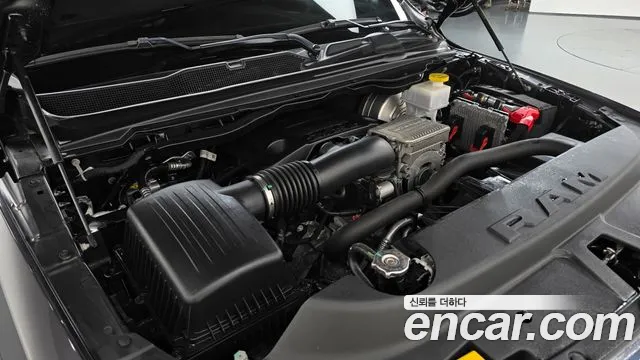 Dodge Ram Pick Up 2022 thumb 6