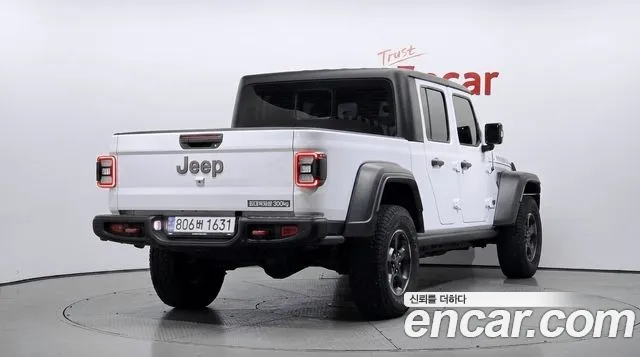 Jeep Gladiator 2023 thumb 2