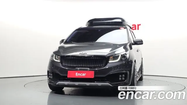 Kia Carnival 2017 thumb 3