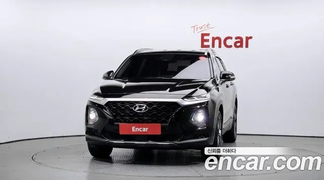 Hyundai Santa Fe 2018 thumb 3