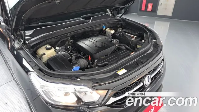 KG_Mobility_Ssangyong Rexton 2019 thumb 6