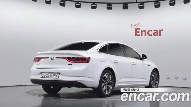 Renault-KoreaSamsung Megane 2019 thumb 2