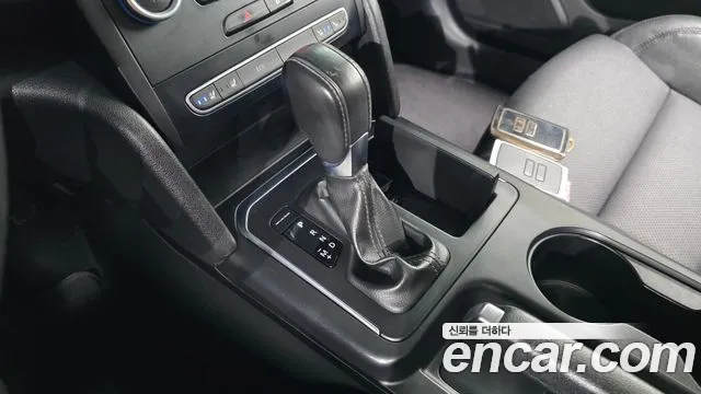 Renault-KoreaSamsung Megane 2019 thumb 9