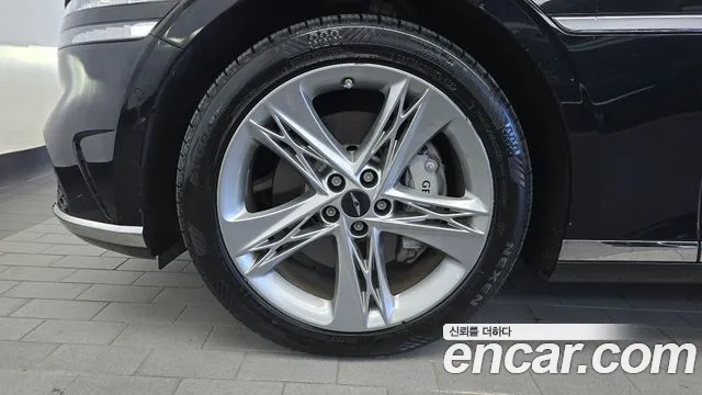 Genesis G90 2022 thumb 5