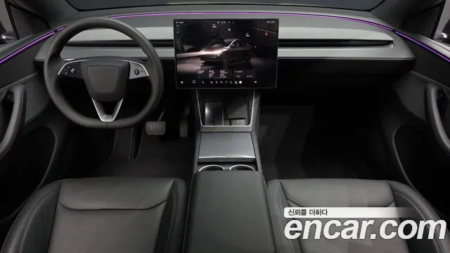 Tesla Model Y 2026 thumb 7