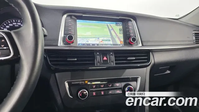 Kia K5 2019 thumb 12