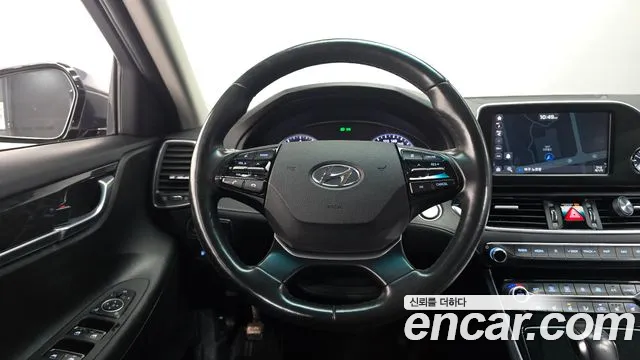 Hyundai Grandeur 2018 thumb 12