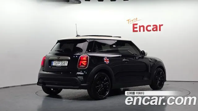 MINI Hatch 2023 thumb 2
