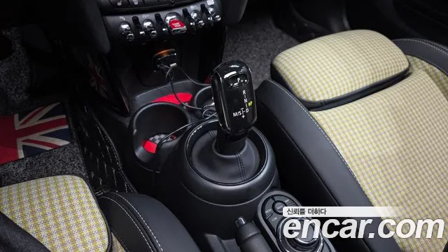 MINI Hatch 2023 thumb 9