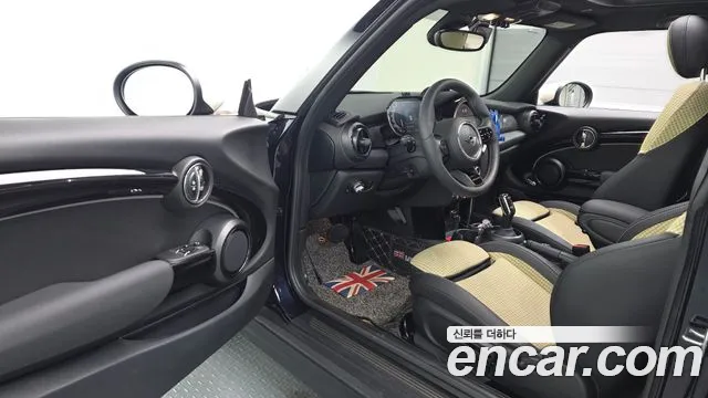 MINI Hatch 2023 thumb 10