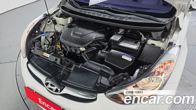 Hyundai Avante 2012 thumb 6