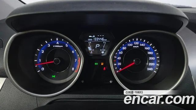Hyundai Avante 2012 thumb 8