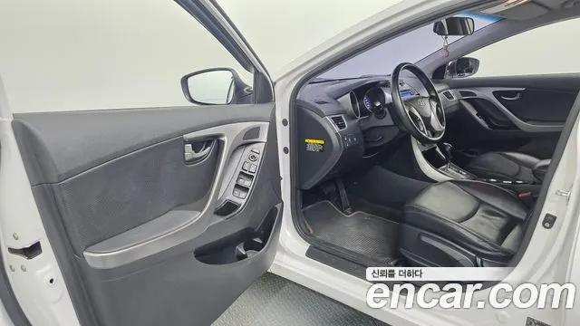 Hyundai Avante 2012 thumb 10