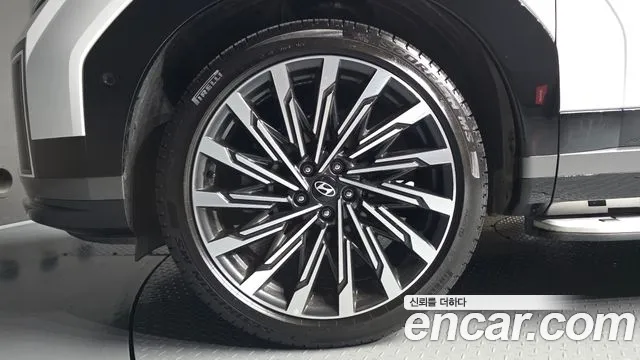 Hyundai Santa Fe 2023 thumb 5