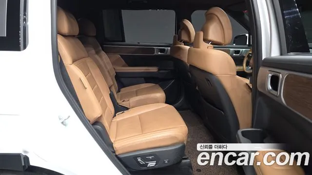 Hyundai Santa Fe 2023 thumb 12