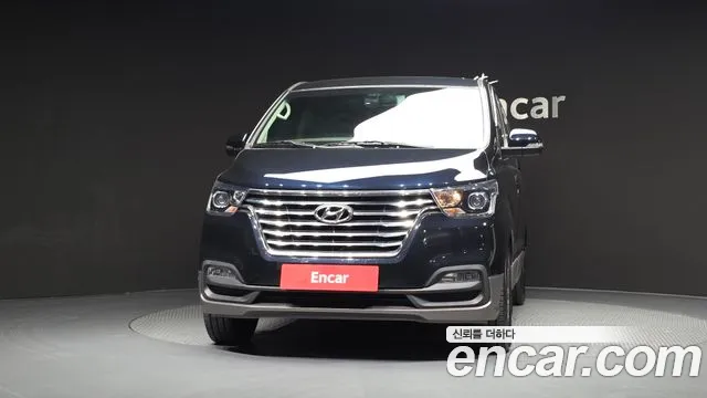 Hyundai Starex 2019 thumb 3