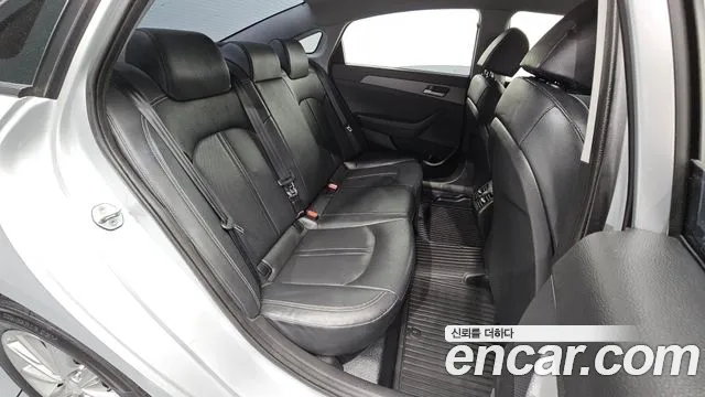 Hyundai Sonata 2017 thumb 10