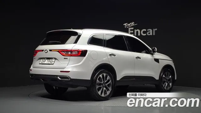 Renault-KoreaSamsung Koleos 2018 thumb 2