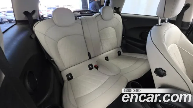 MINI Hatch 2020 thumb 12