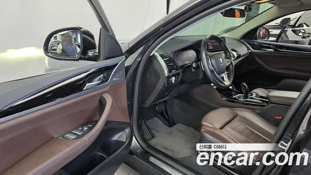BMW X4 2020 thumb 10