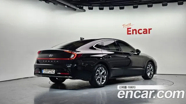 Hyundai Sonata 2021 thumb 2