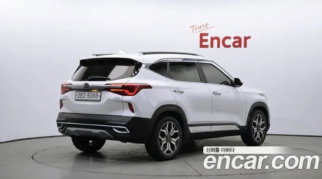 Kia Seltos 2019 thumb 2