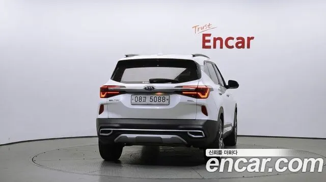 Kia Seltos 2019 thumb 4