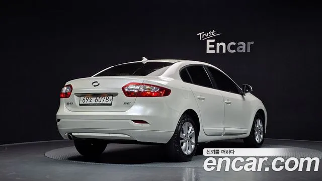 Renault-KoreaSamsung Fluence 2015 thumb 2