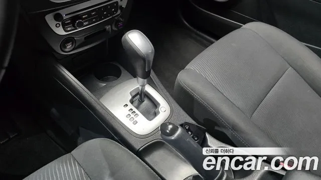 Renault-KoreaSamsung Fluence 2015 thumb 9