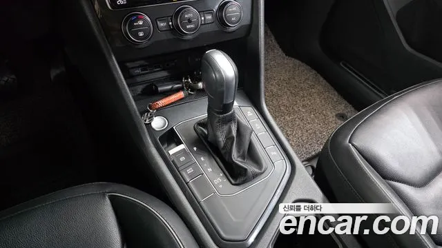 Volkswagen Tiguan 2019 thumb 9