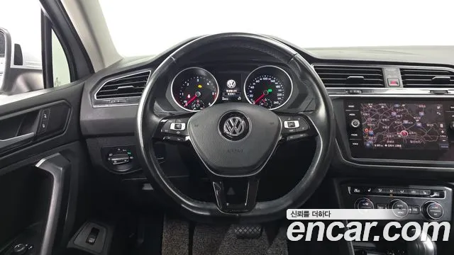 Volkswagen Tiguan 2019 thumb 12